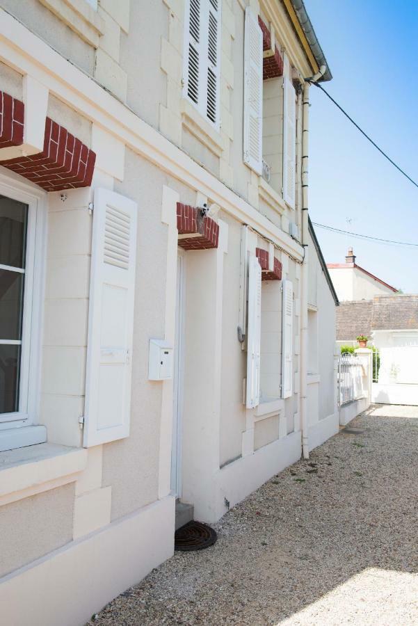 Villa Clarisse Довиль Экстерьер фото